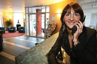 Hotel Armstrong Paris Hotell